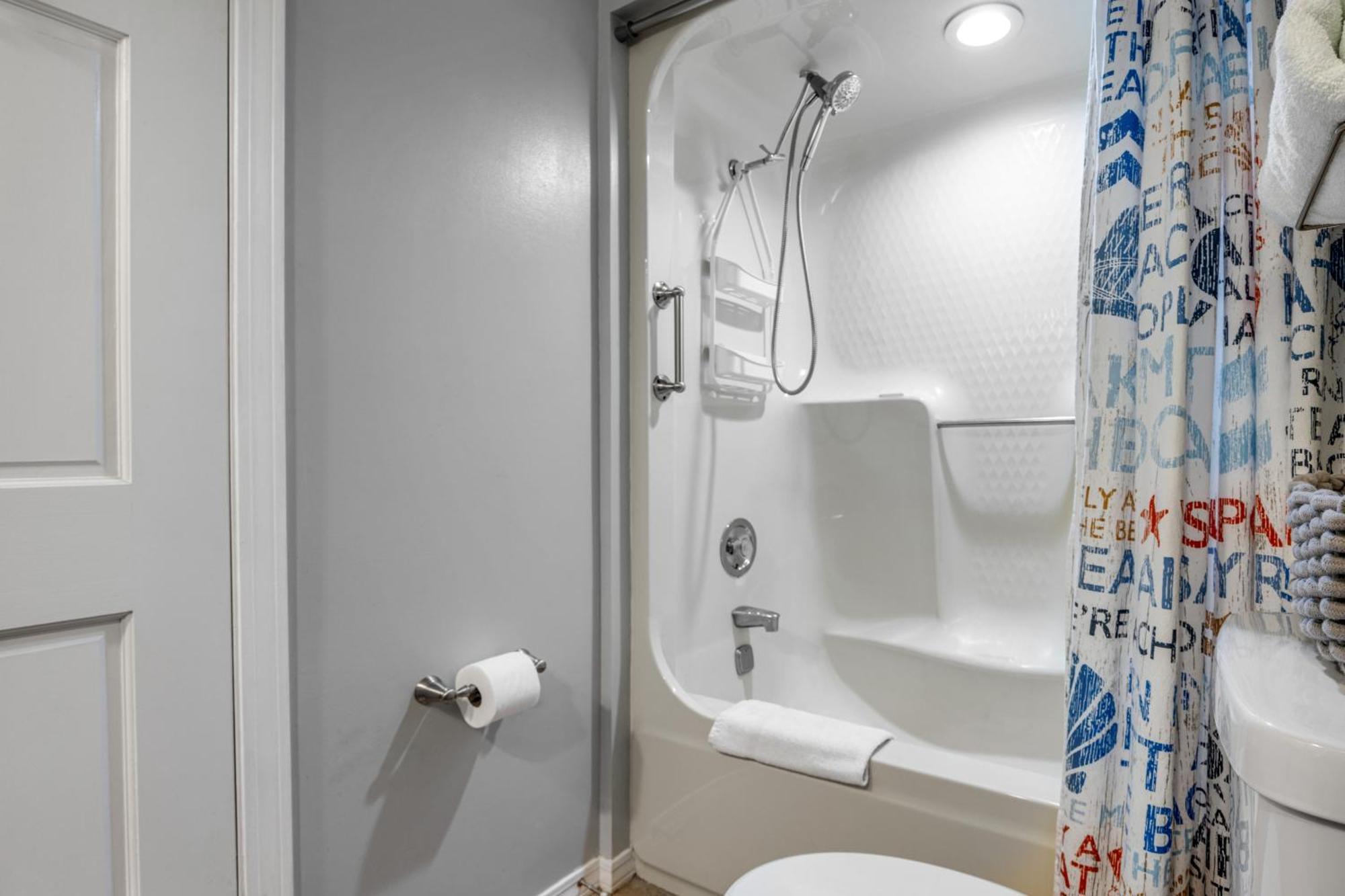 The Inn At St Thomas 1210B - Perfect Affordable Getaway Panama City Beach Extérieur photo